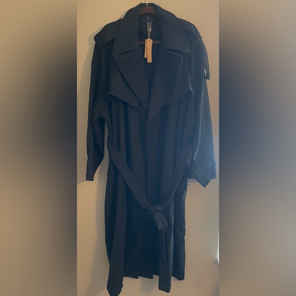 SKIMS Jackets & Blazers - SKIMS Elegant Black Trench Coat